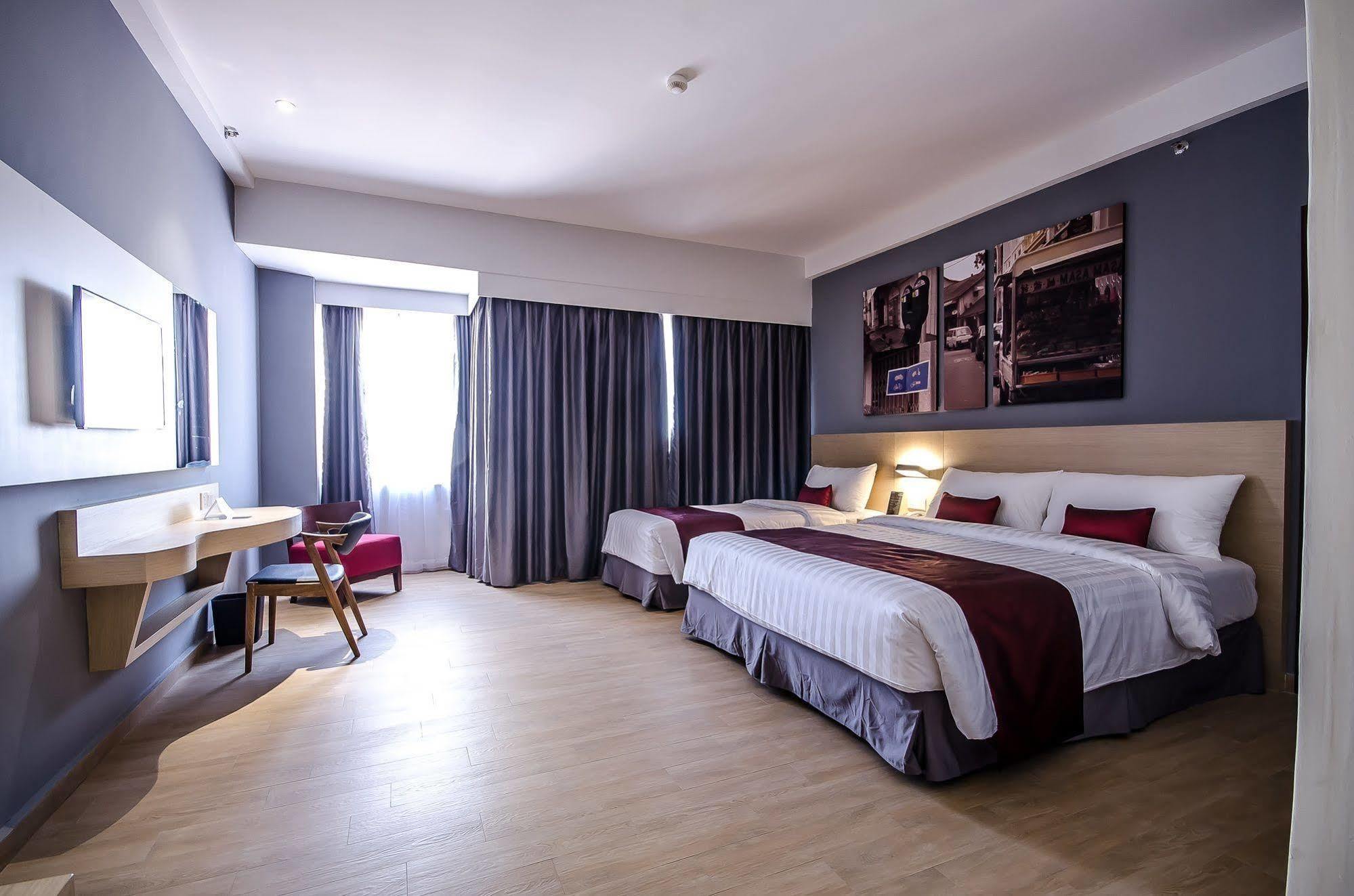 Neo+ Penang Hotel George Town Exterior photo