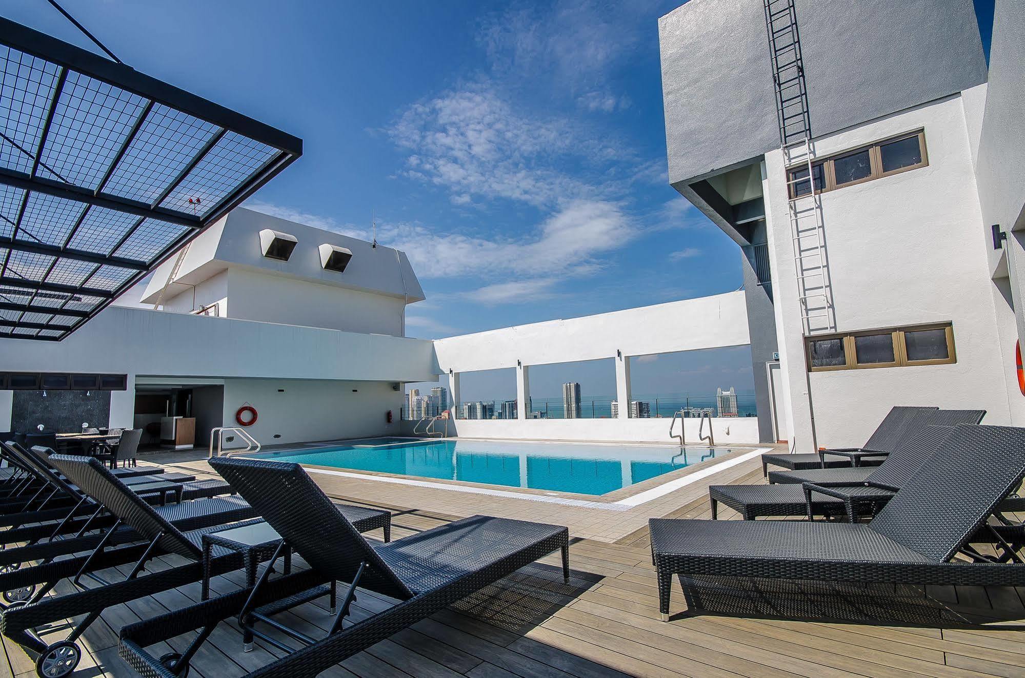 Neo+ Penang Hotel George Town Exterior photo