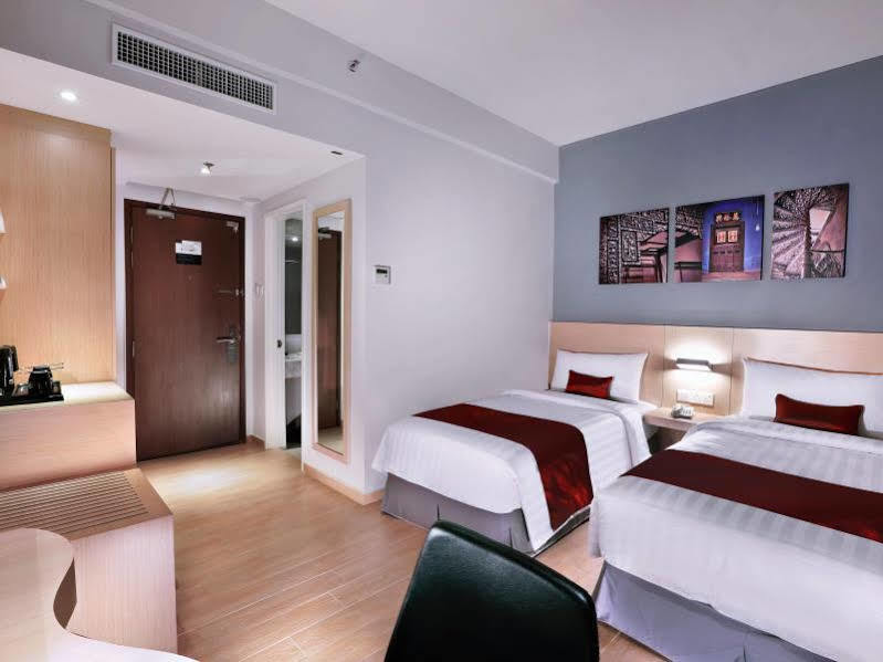 Neo+ Penang Hotel George Town Exterior photo